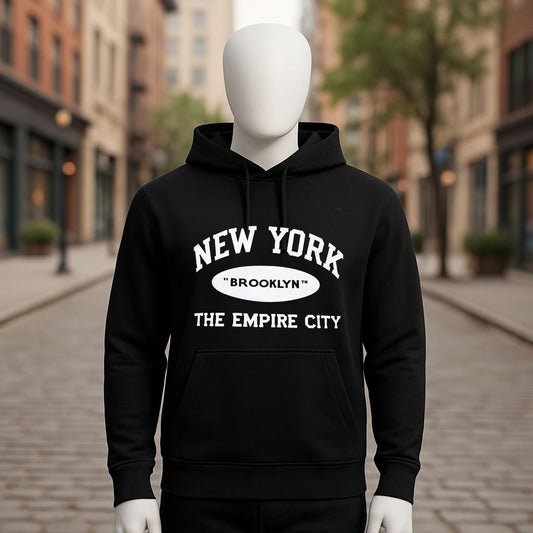 Sudadera negra con capucha