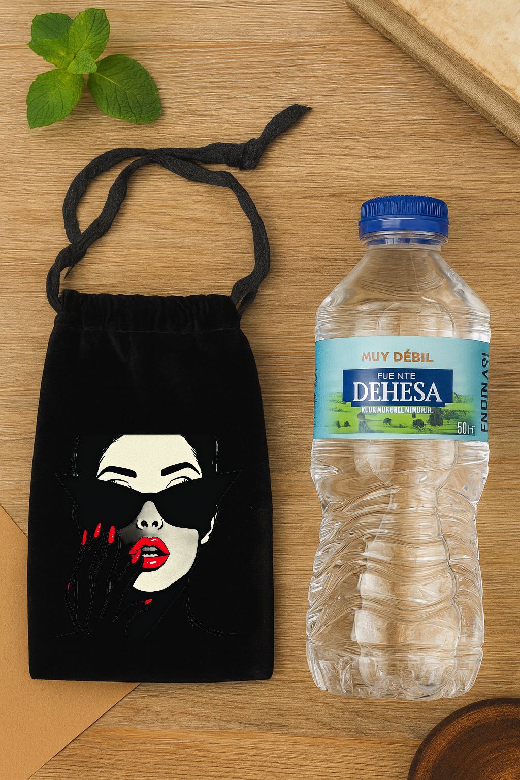 Bolso de terciopelo con cordon 19,5x10,9