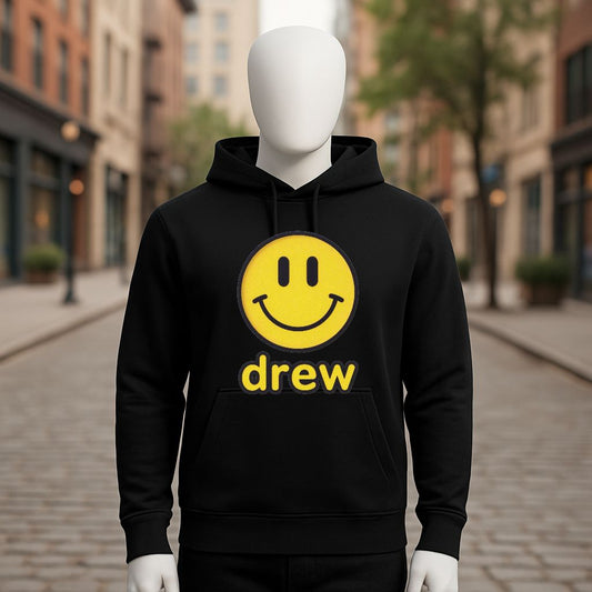 Sudadera negra con capucha