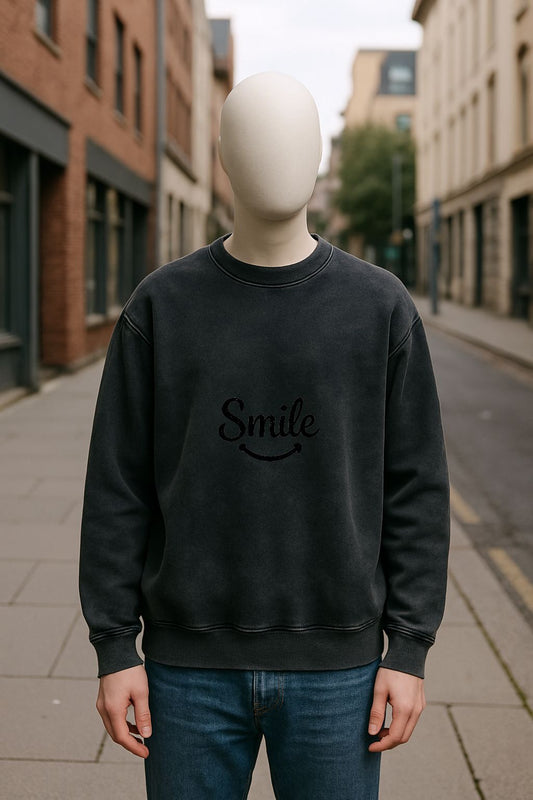 Sudadera negra lavada