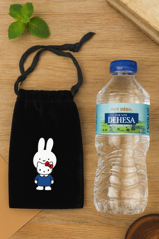 Bolso de terciopelo con cordon 19,5x10,9