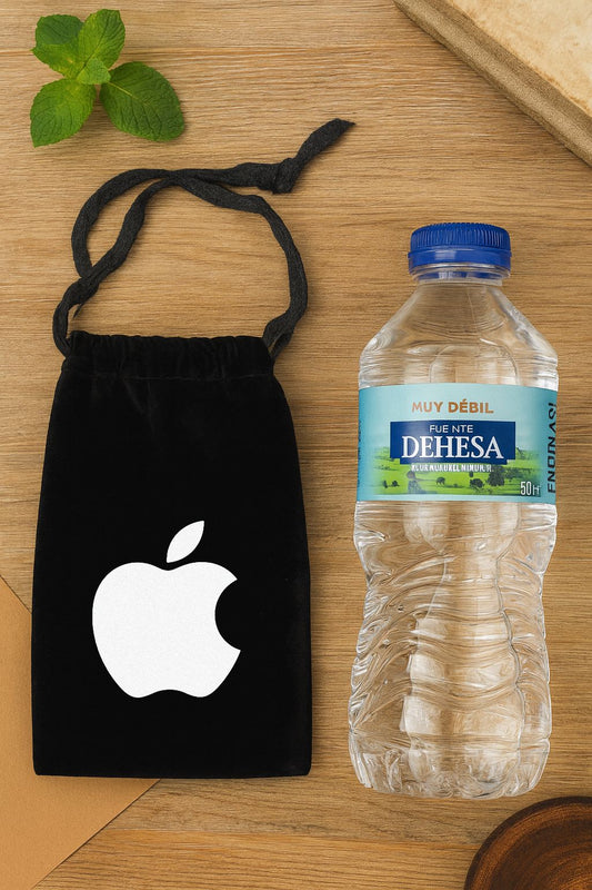 Bolso de terciopelo con cordon 19,5x10,9