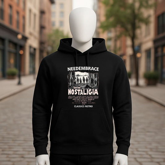 Sudadera negra con capucha