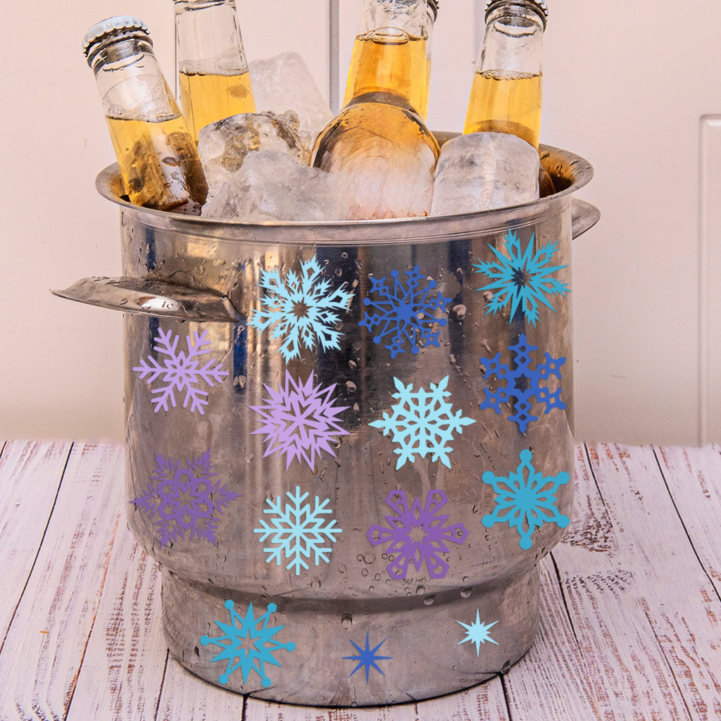 3套 圣诞节 冬日雪花转印水晶标贴纸 UV DTF 转印贴纸 自粘防水时尚贴纸 咖啡杯 马克杯等 圣诞节趣味活力贴纸